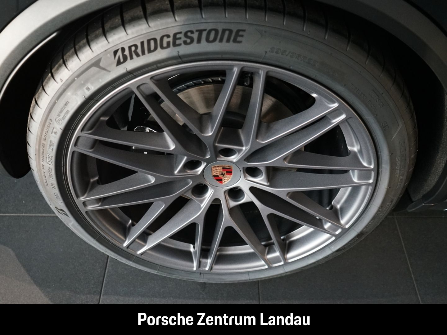 Porsche Macan 4S Burmester HA-Lenkung InnoDrive Head-Up