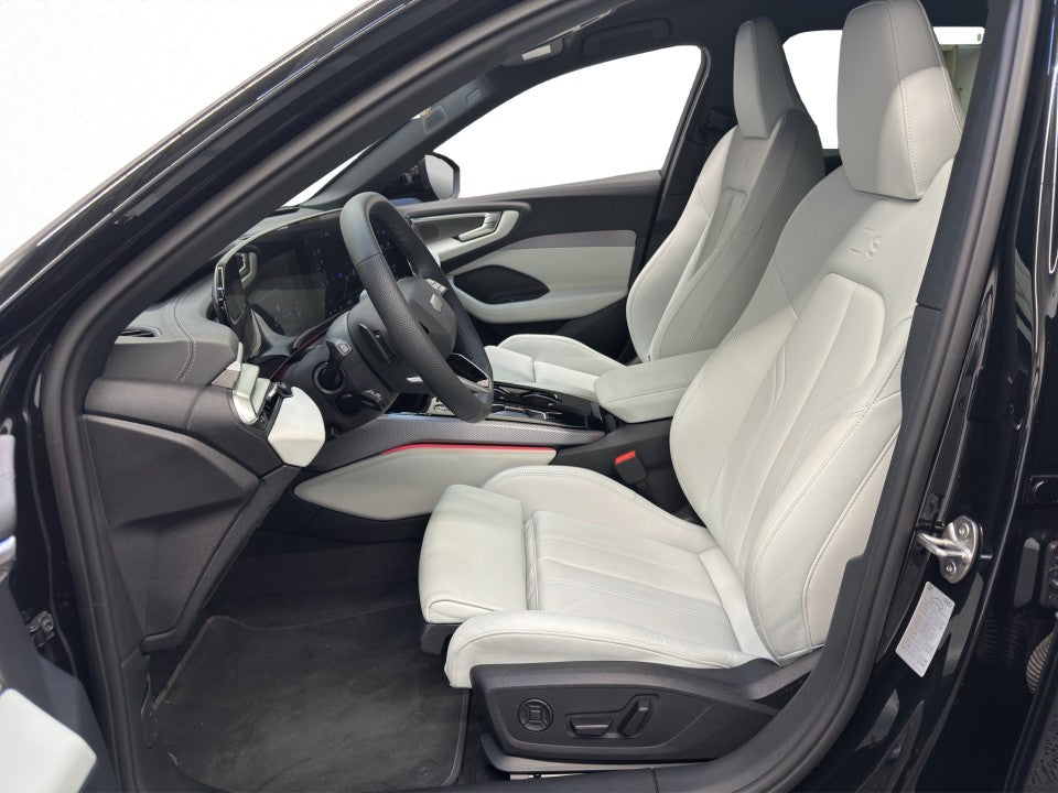 Audi A5 2.0 Benzina 150 CP Negru - Samsaru's Car Outlet