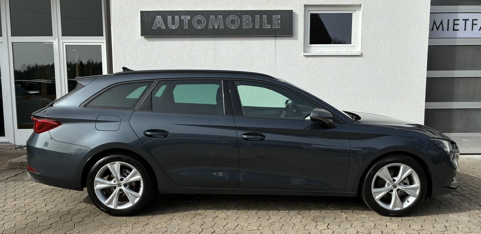 Seat Leon SP 2.0 TDI DSG NAVI LED AHK ACC KAMERA SHZ