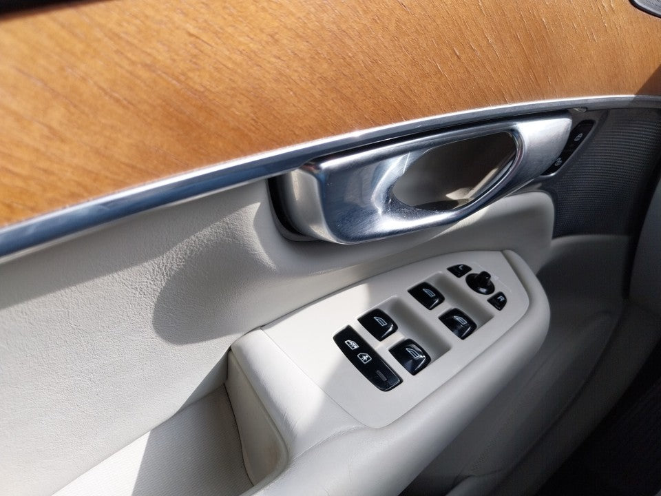 Volvo XC 90