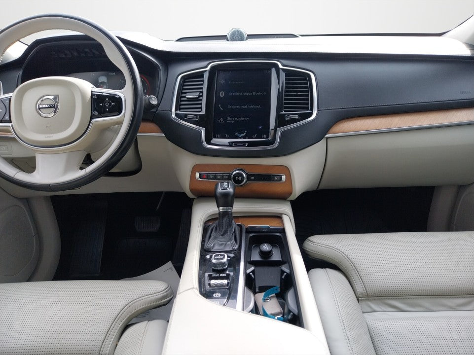 Volvo XC 90