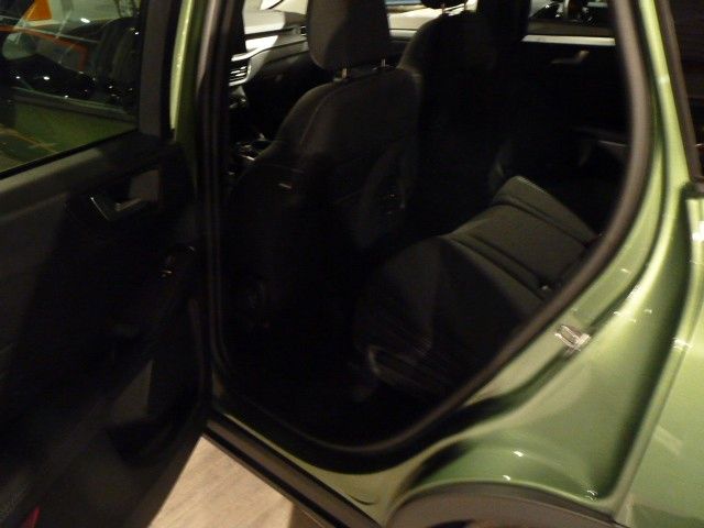 Ford Kuga Hybrid Active - Samsaru's Car Outlet