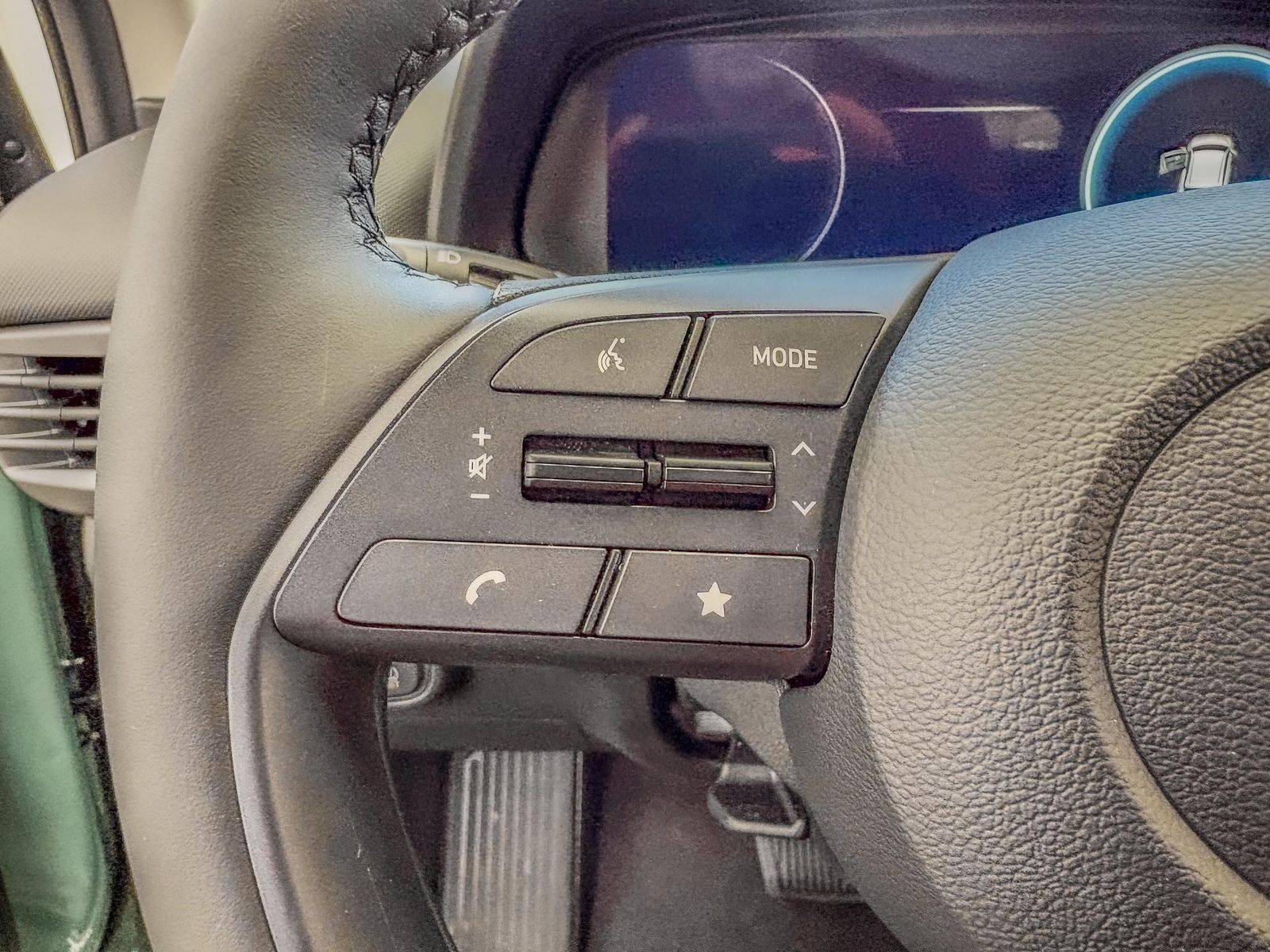 Hyundai i20 STYLE DCT ACC SHZ NAVI RFK 1.0 T-GDi DCT ...