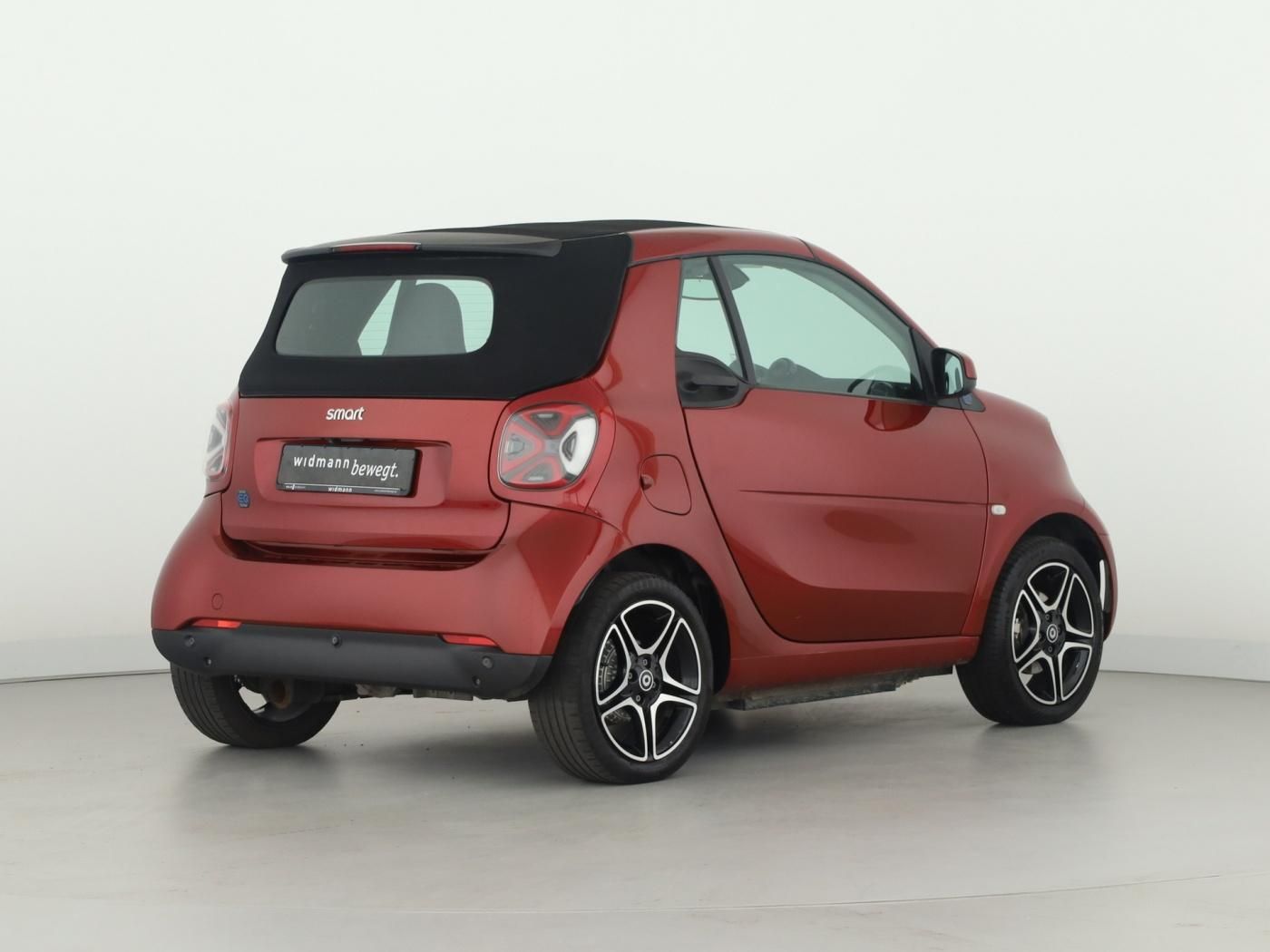 Smart fortwo EQ cabrio prime - Samsaru's Car Outlet