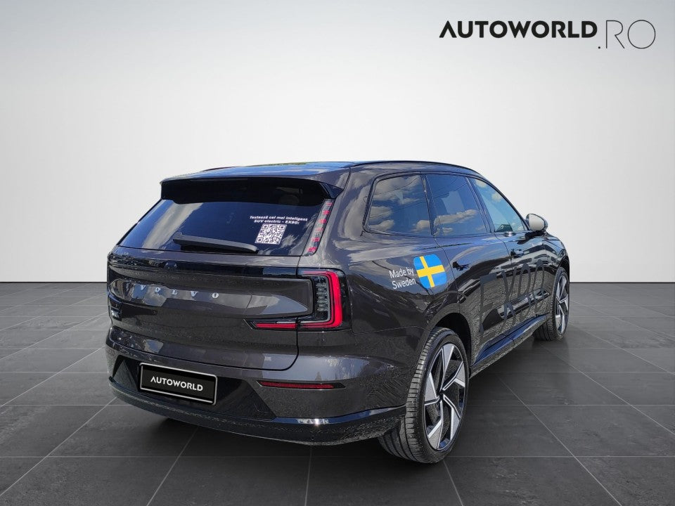 Volvo EX90