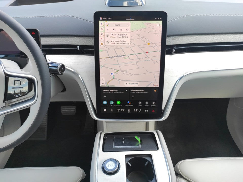 Volvo EX90