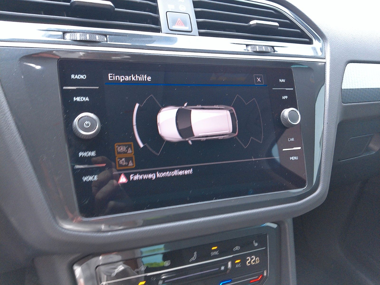 Volkswagen Tiguan 1.5 TSI DSG Life - Samsaru's Car Outlet