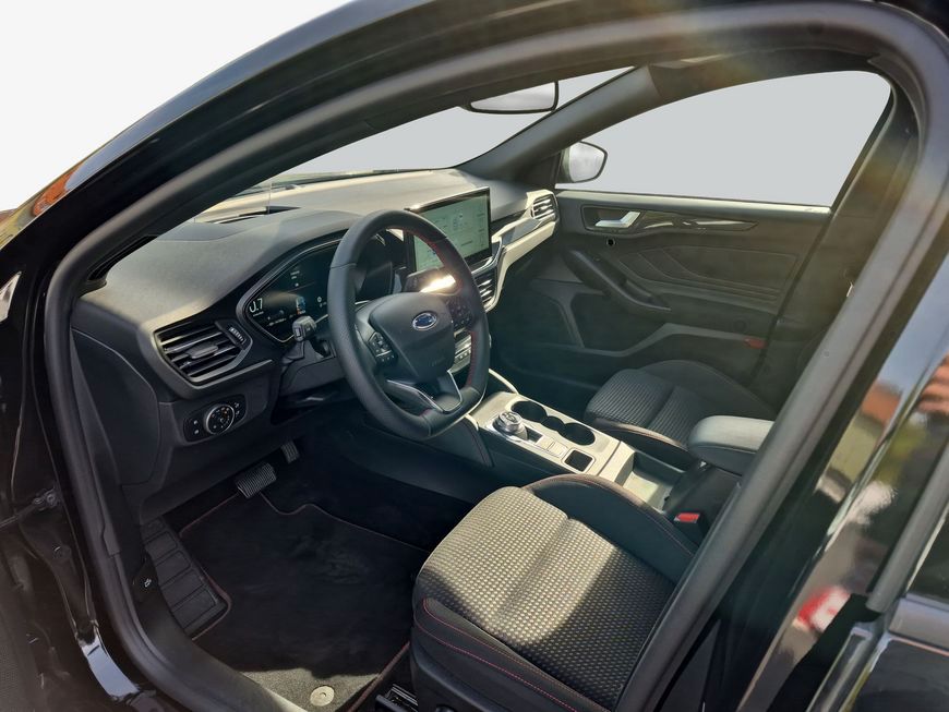 Ford Focus Turnier 1.5 EcoBlue Start-Stopp-System Aut