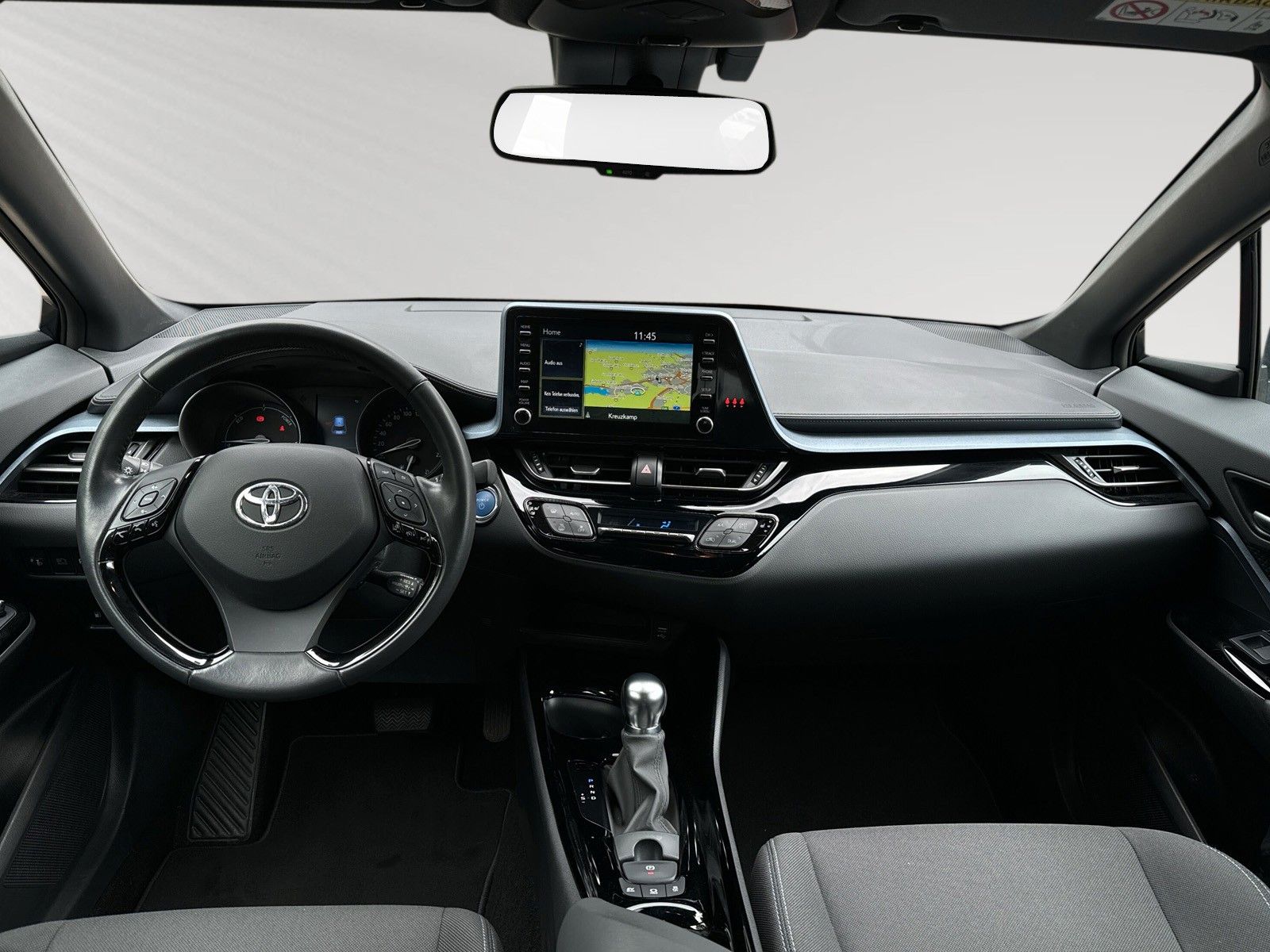 Toyota C-HR Hybrid - Samsaru's Car Outlet