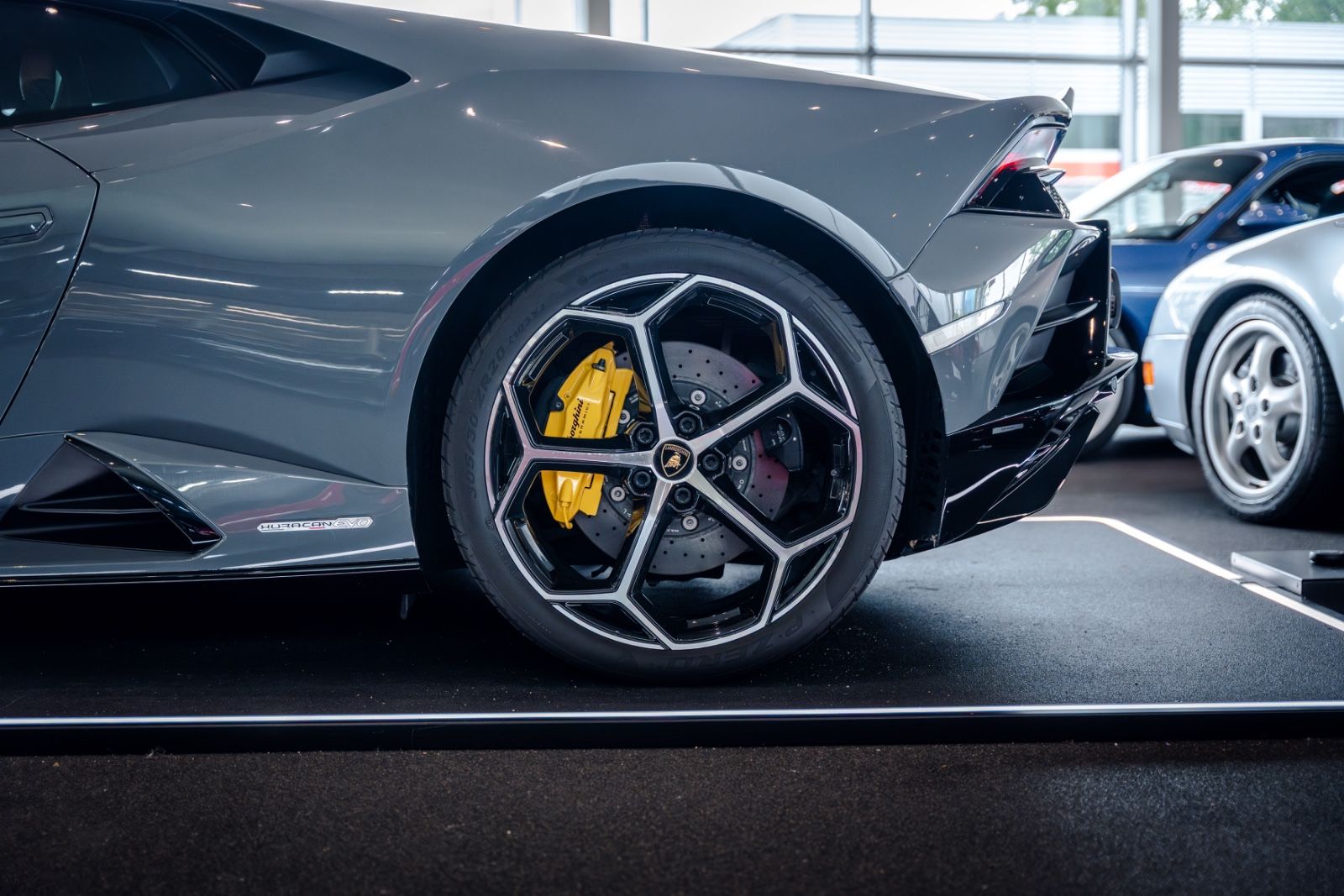 Lamborghini Huracán EVO*VAT*1. Hand*Lift*Sensonum*
