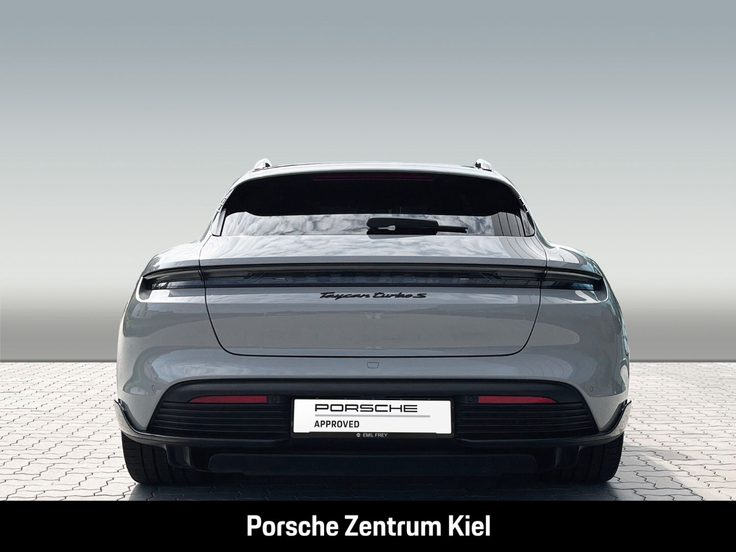 Porsche Taycan Turbo S Sport Turismo Burmester Sunshine-