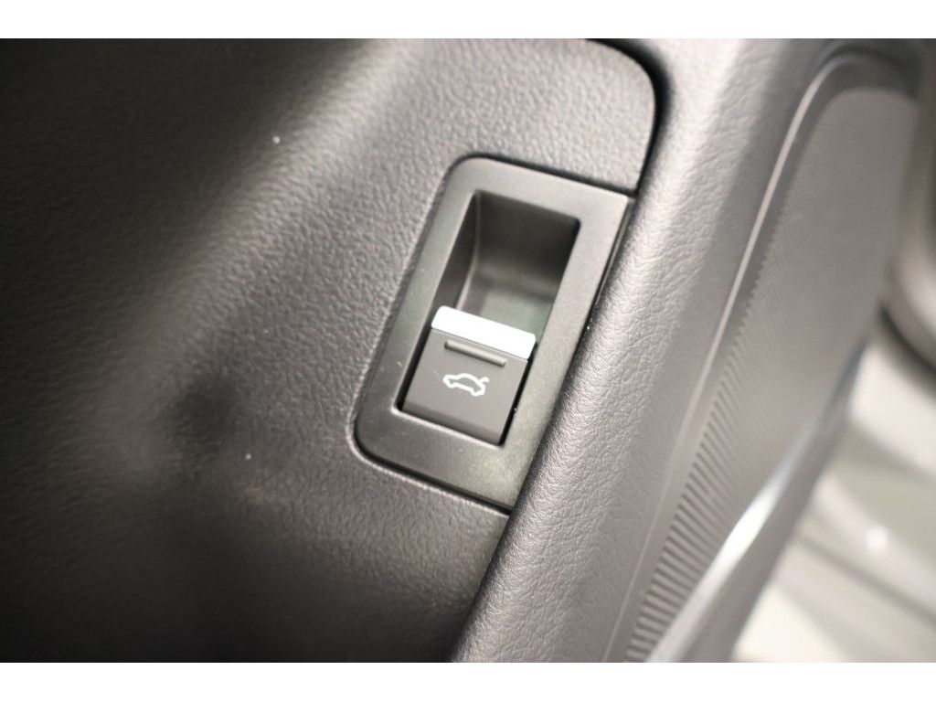 Audi RS 6 Avant 4.0 TFSI quattro Performance Matrix,P