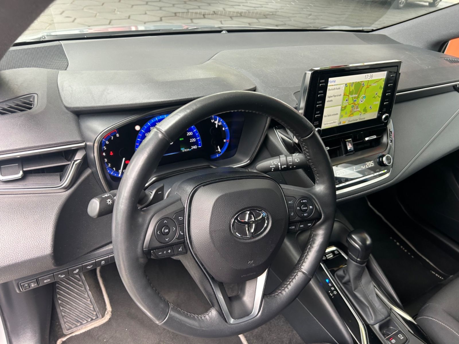 Toyota Corolla Touring Sports Hybrid Team D - Samsaru's Car Outlet