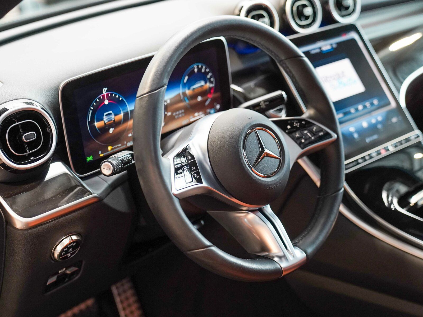 Mercedes-Benz GLC 300 e 4M AVANTGARDE Panoramadach DISTRONIC