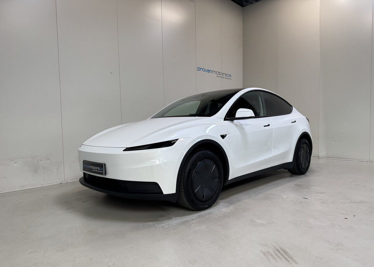 Tesla Model Y  Standard Range - 450 Km Range! Topstaat