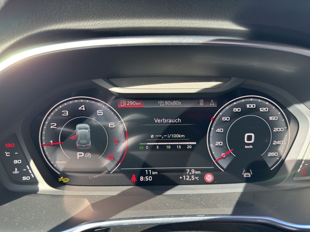 Audi Q3 35 1.5 TFSI S-tronic S line ACC MATRIX-LED