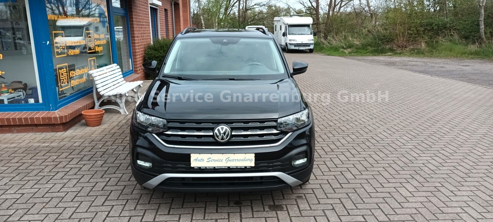 Volkswagen T-Cross - Samsaru's Car Outlet