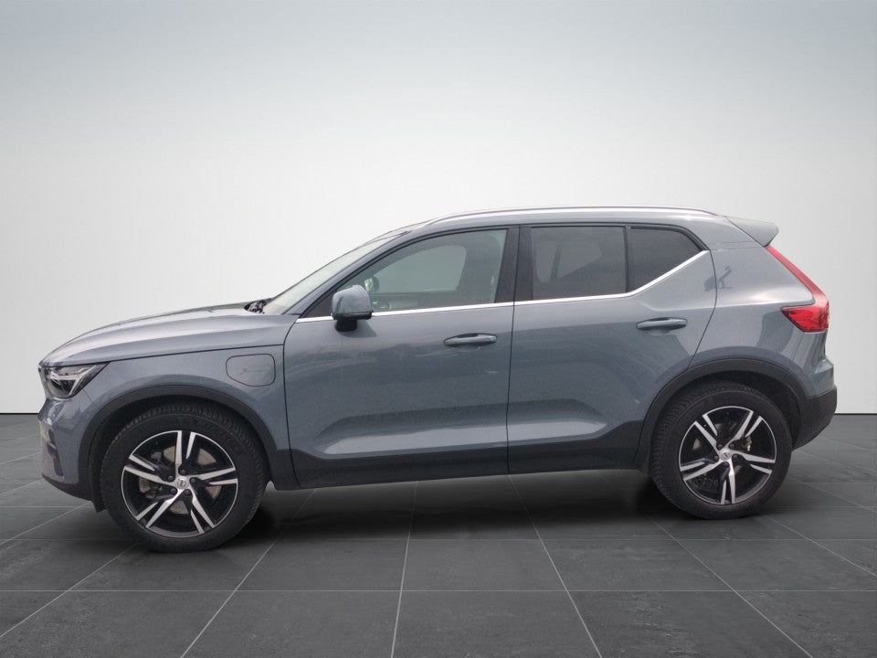 Volvo XC 40 Garantie 12 luni / Rate / Leasing / Credit / Istoric si km certificati