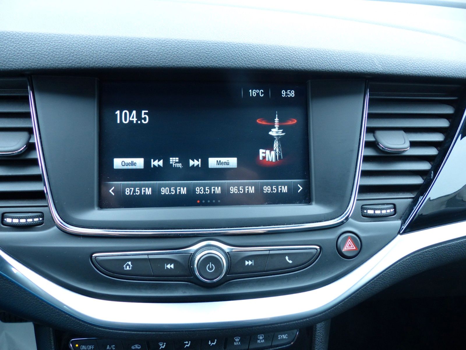 Opel Astra K Sports Tourer BusinessElegance - Samsaru's Car Outlet