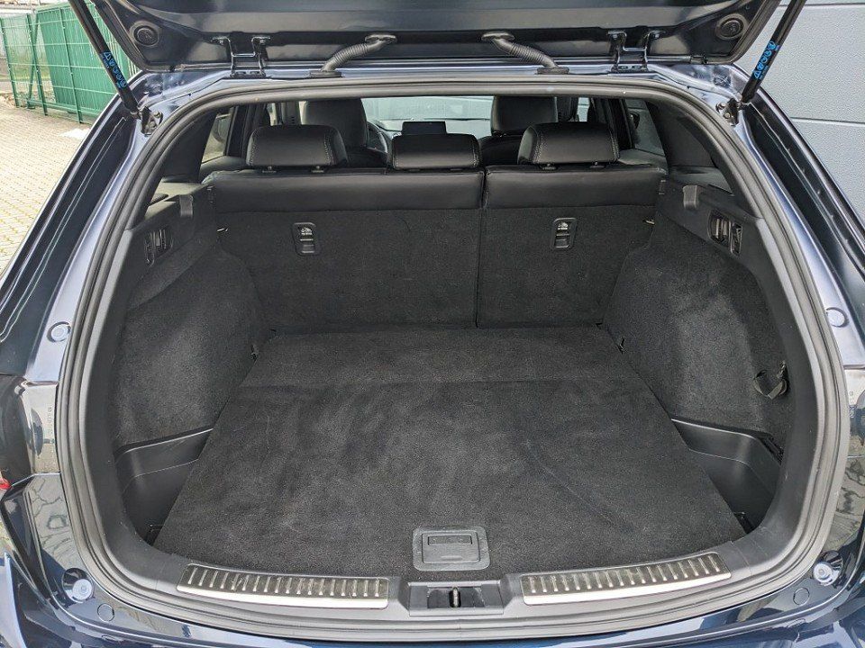 Mazda 6 Kombi 2.5l Takumi AHK GSD Nappaleder Bose Ganz