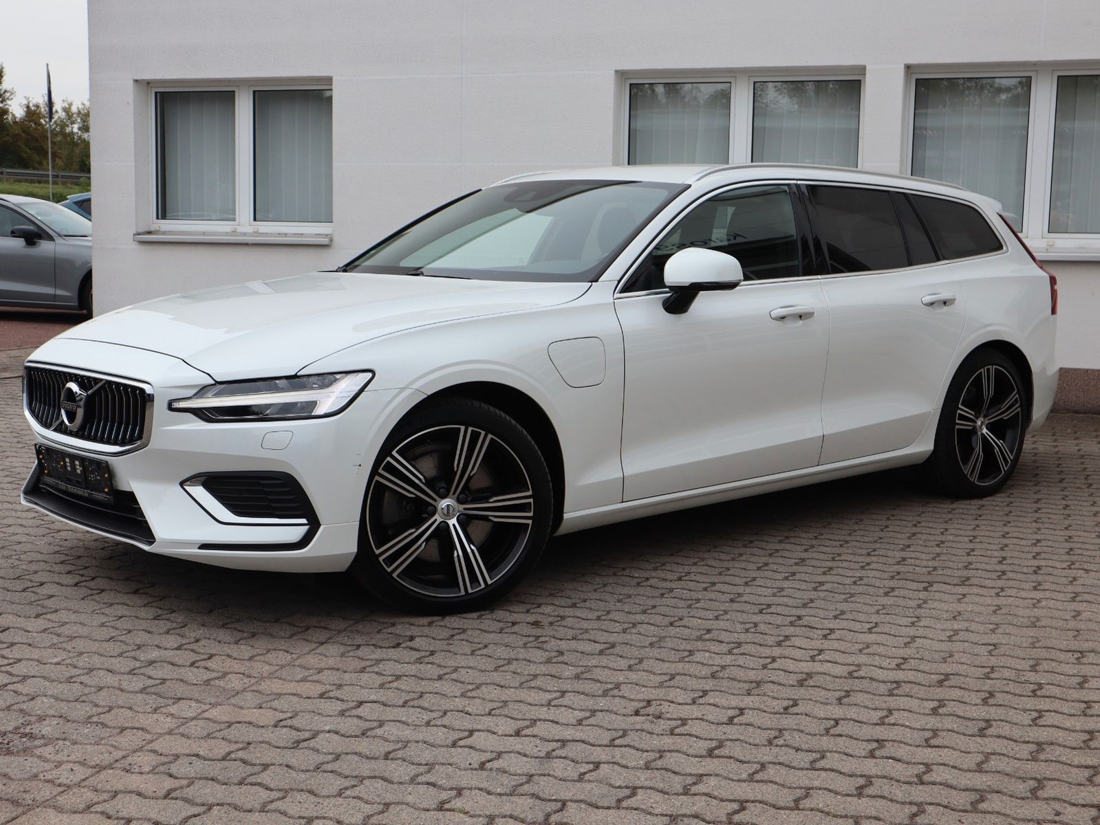 Volvo V60 T6 AWD Inscription Recharge