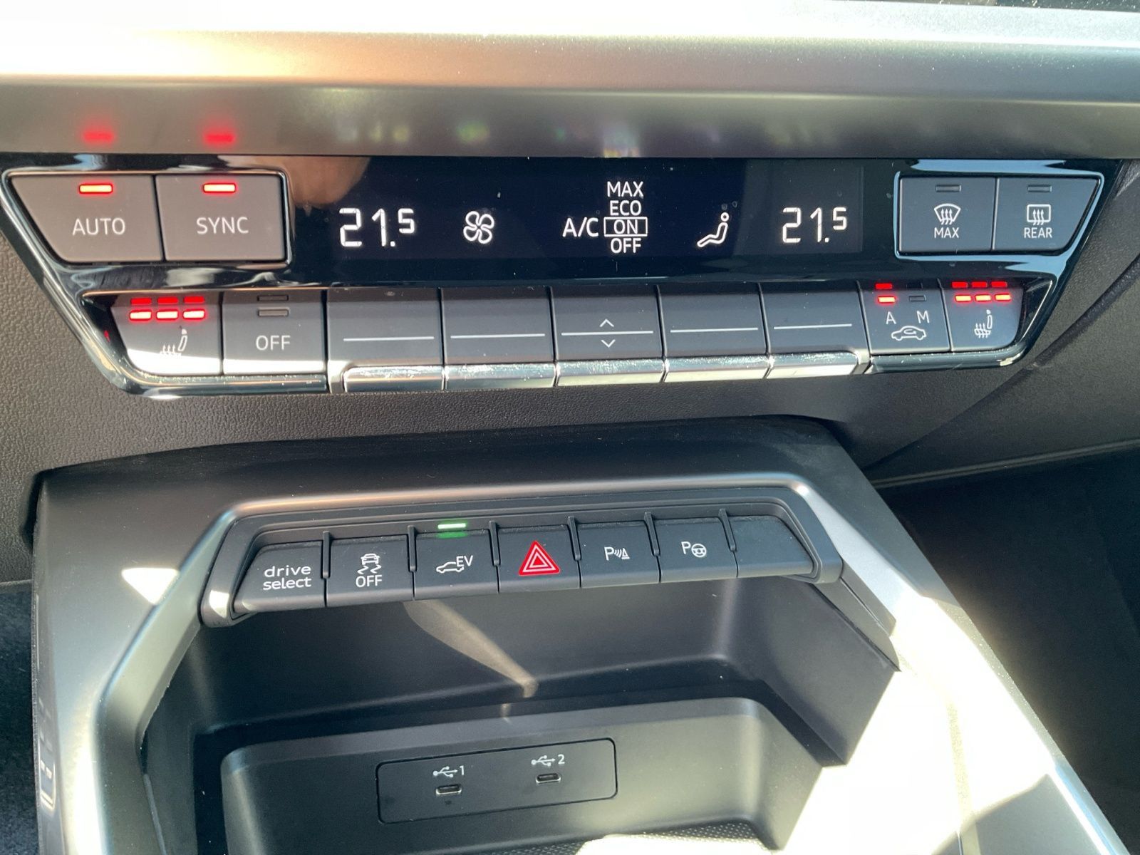 Audi A3 Sportback 40 TFSI e S-line - Samsaru's Car Outlet