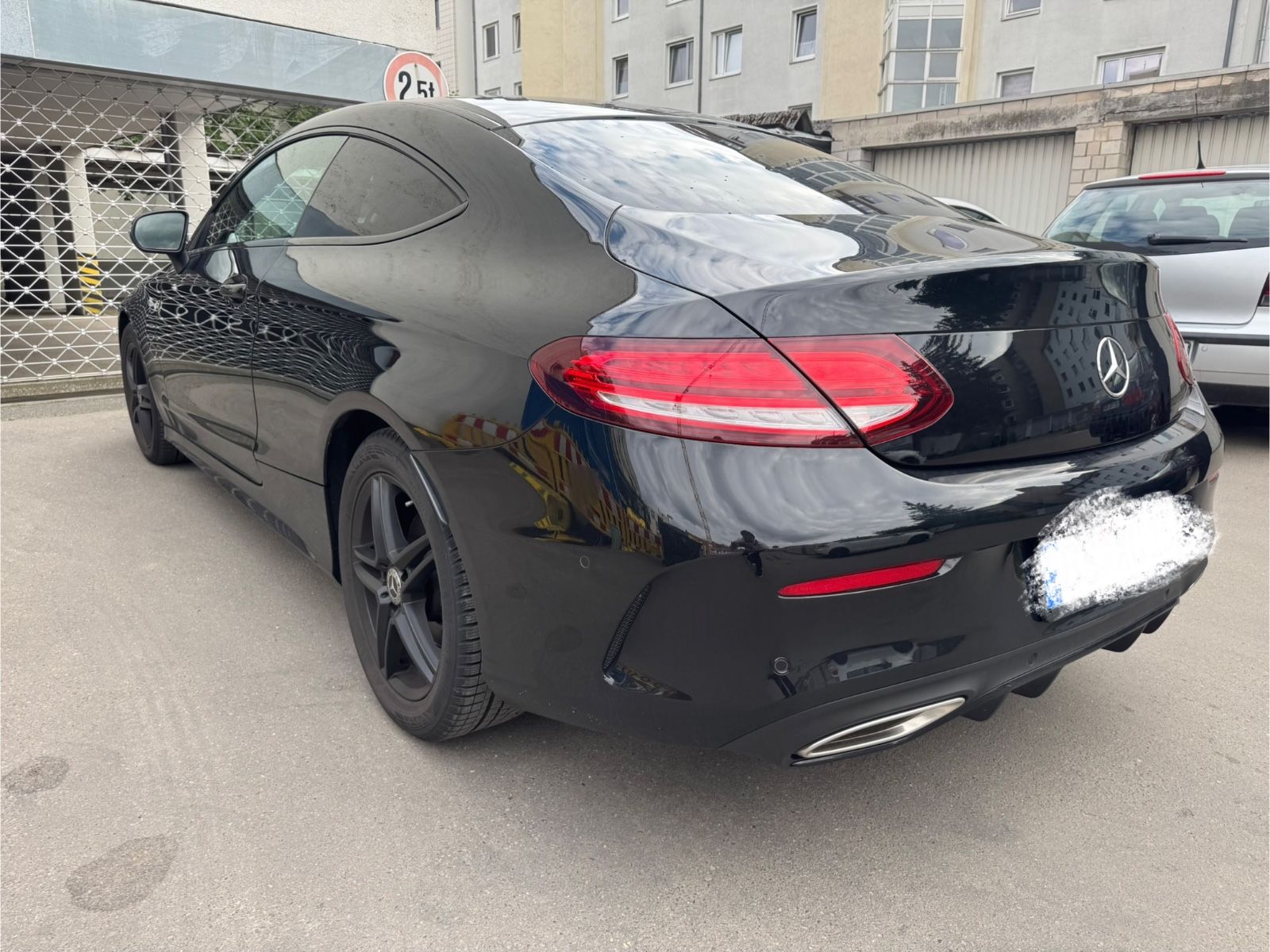 Mercedes-Benz C Coupe C200 AMG LINE - Samsaru's Car Outlet