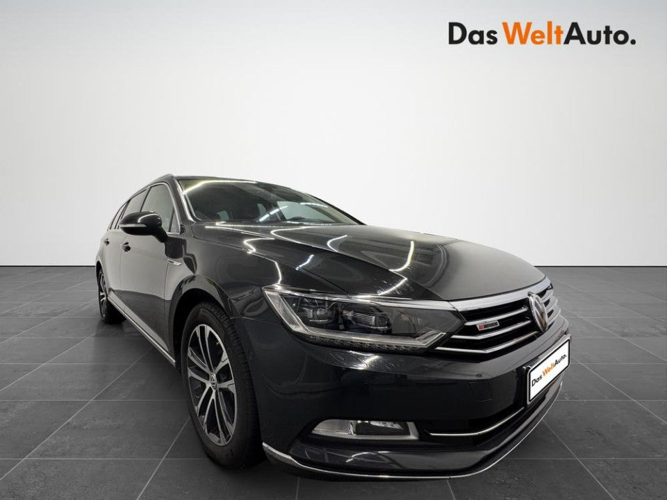 Volkswagen Passat 2.0 BiTDI DSG 4Motion Highline