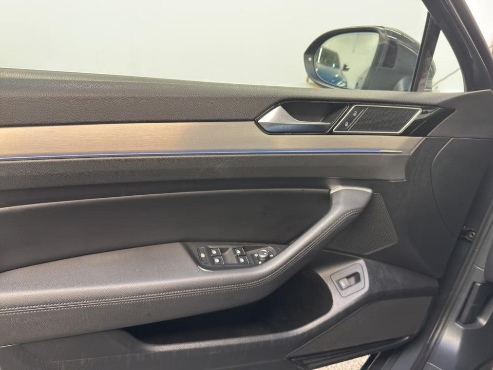 Volkswagen Passat 2.0 BiTDI DSG 4Motion Highline