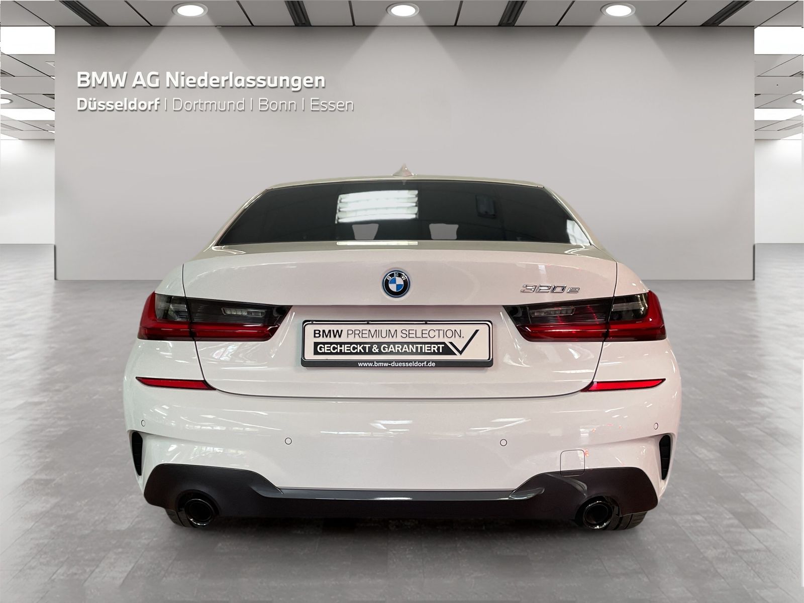 BMW 320e Limousine M Sport - Samsaru's Car Outlet