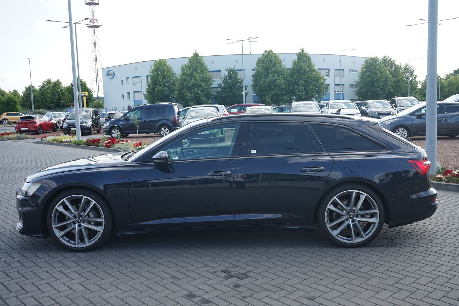 Audi A6 50 3.0 TDI quattro Avant S-line - Samsaru's Car Outlet