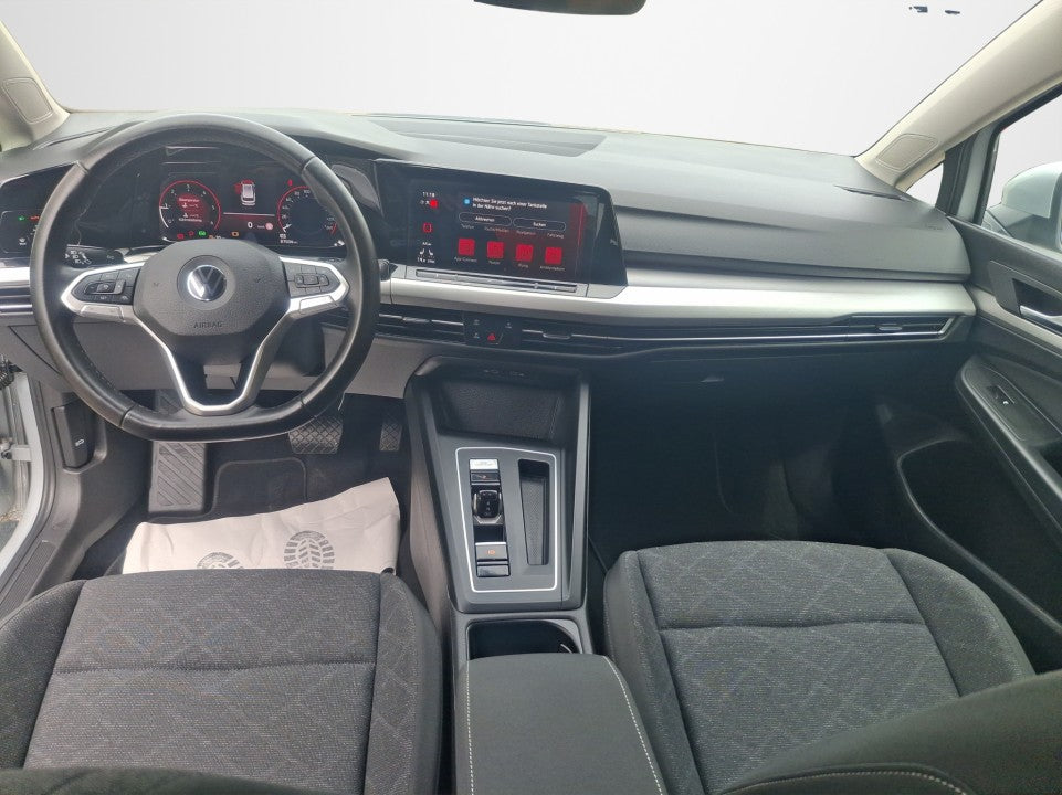 Volkswagen Golf Garantie 12 luni / Rate / Leasing / Credit / Istoric si km certificati