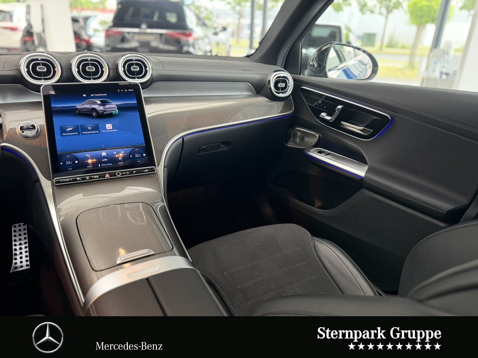Mercedes-Benz GLC 300 4M AMG*Std-Hzg*AHK*Night*Burm3D*Pano*20"