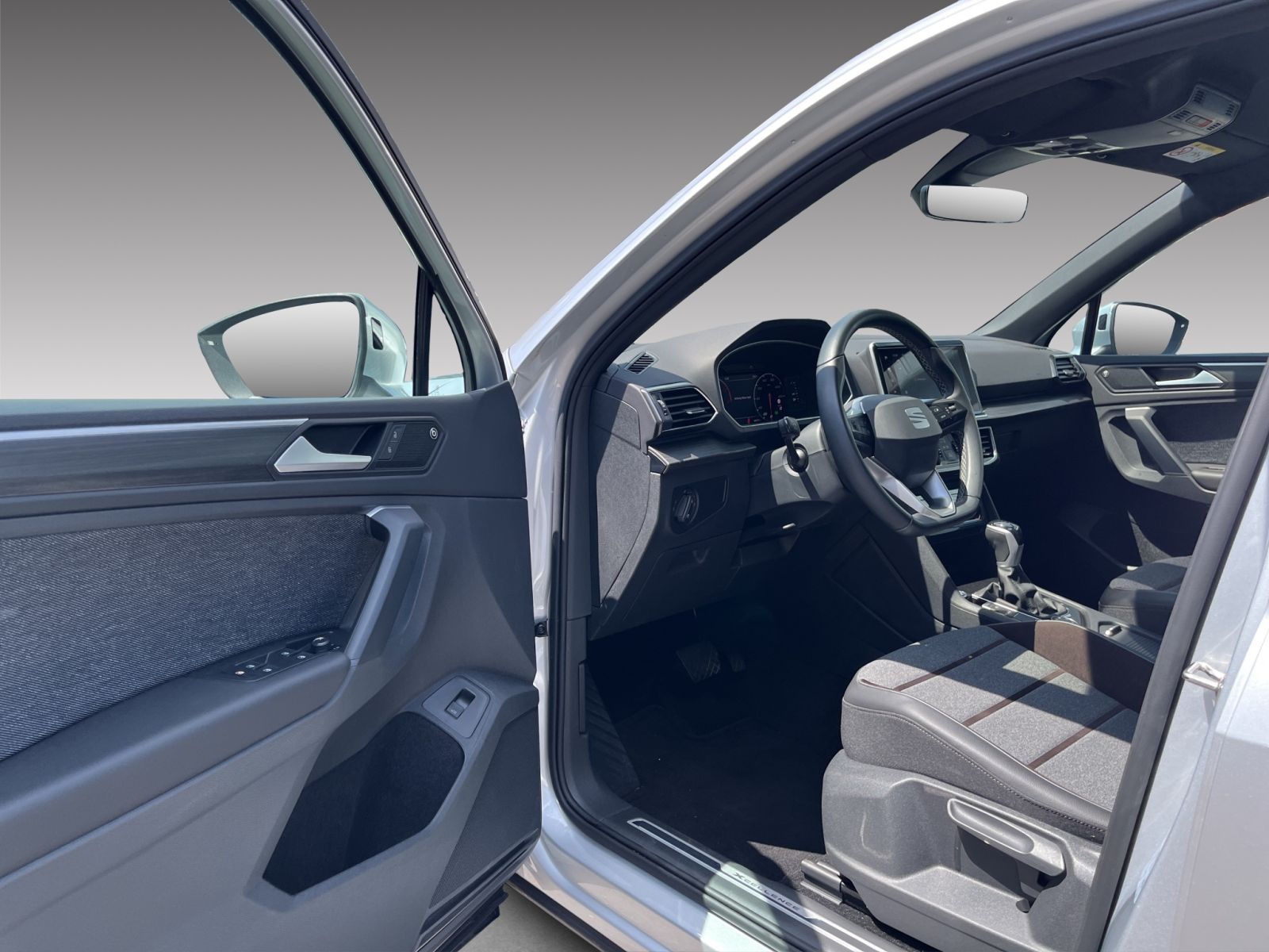 Seat Tarraco 2.0 TSI DSG 4Drive Xcellence AHK+BEATS