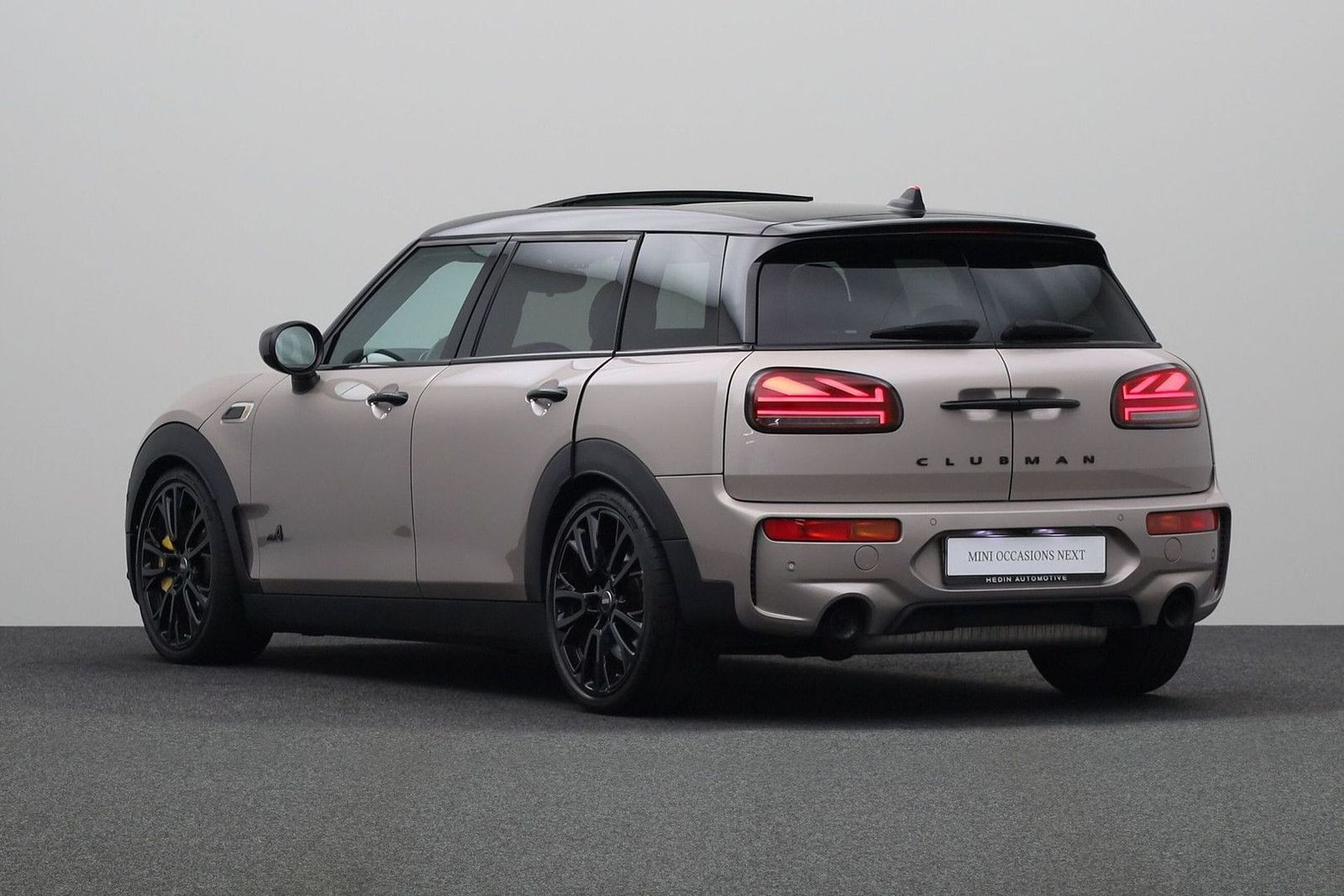 MINI John Cooper Works Clubman Mini 2.0 JCW ALL4 - Samsaru's Car Outlet
