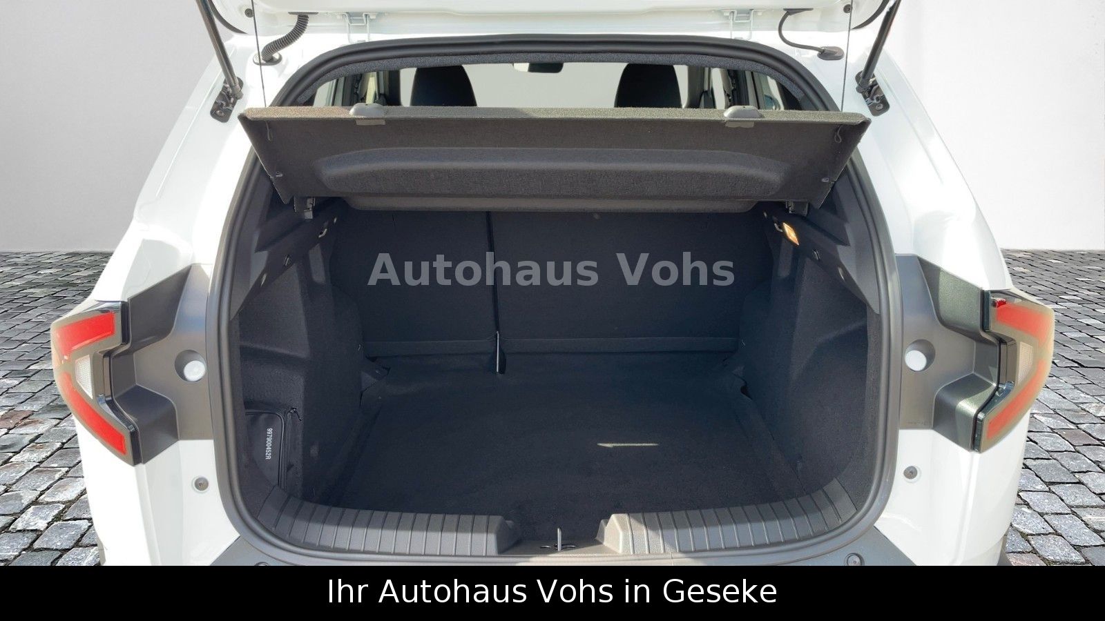 Dacia Duster 130 4x4 Expression - Samsaru's Car Outlet