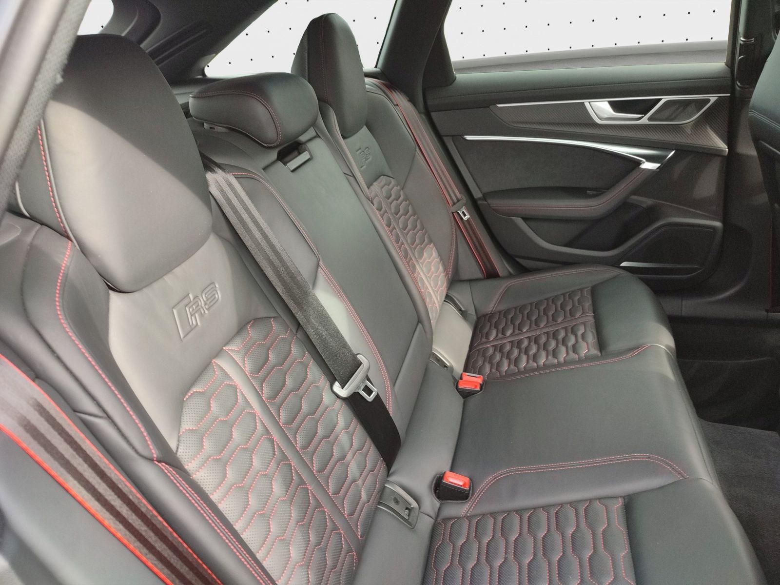 Audi RS 6 Avant quattro*Navi*Matrix*B&O*HUD*PDC*Pano*