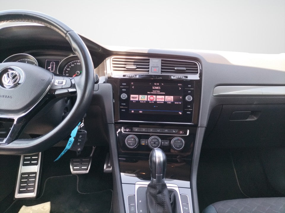 Volkswagen Golf Garantie 12 luni / Rate / Leasing / Credit / Istoric si km certificati