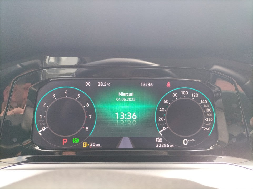 Volkswagen Golf Garantie 12 luni / Rate / Leasing / Credit / Istoric si km certificati