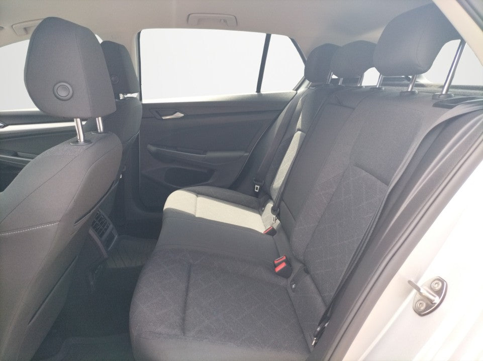 Volkswagen Golf Garantie 12 luni / Rate / Leasing / Credit / Istoric si km certificati