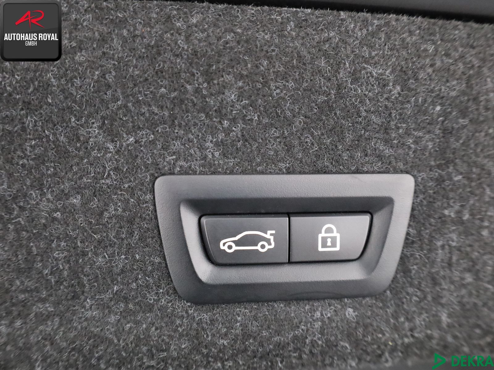 BMW 320 e M SPORT - Samsaru's Car Outlet