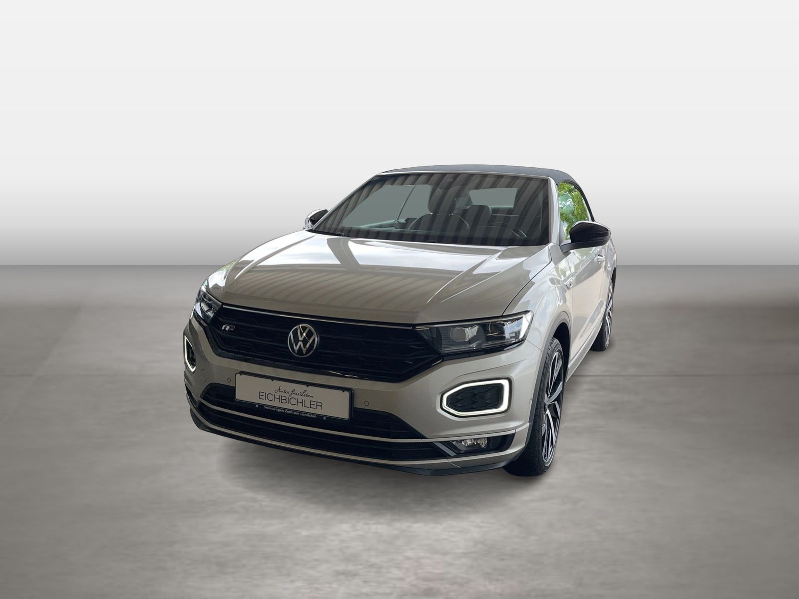 Volkswagen T-Roc 1.5 TSI DSG R-Line - Samsaru's Car Outlet