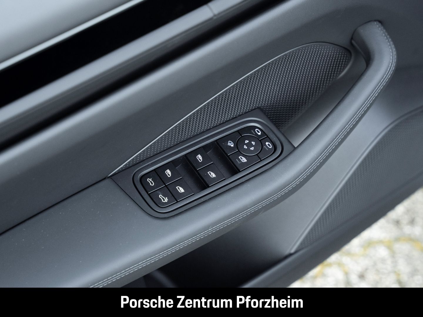 Porsche Macan 4S InnoDrive Surround-View LED-Matrix