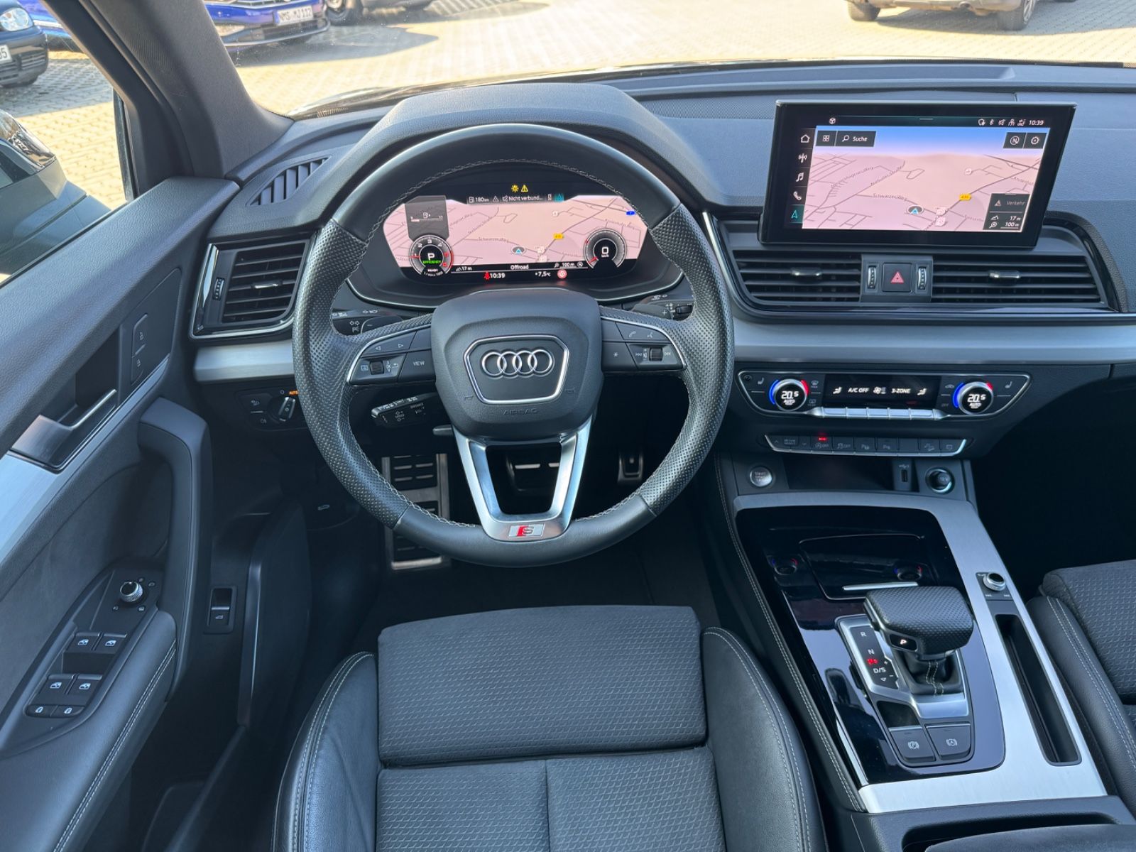 Audi Q5 40 TDI quattro S line - Samsaru's Car Outlet