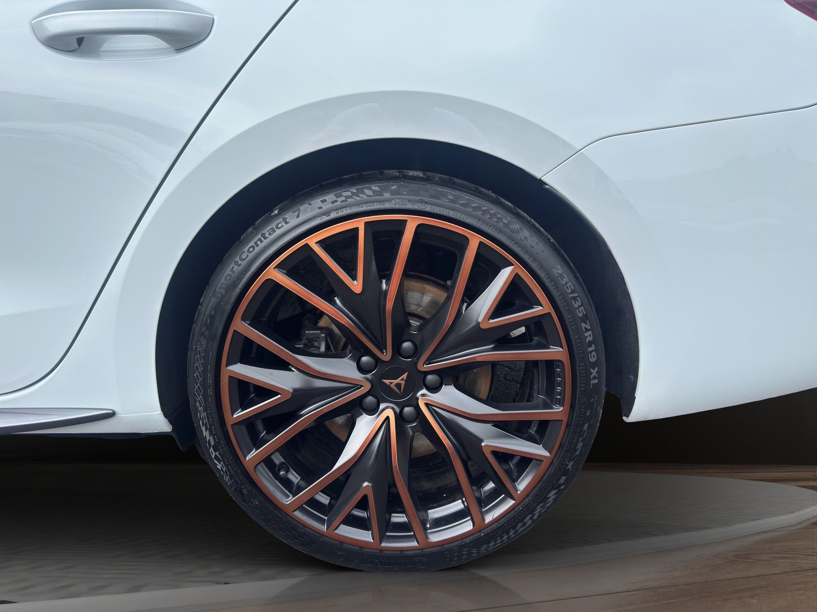 Cupra Leon SP 2.0 TSI VZ 4Drive - Samsaru's Car Outlet