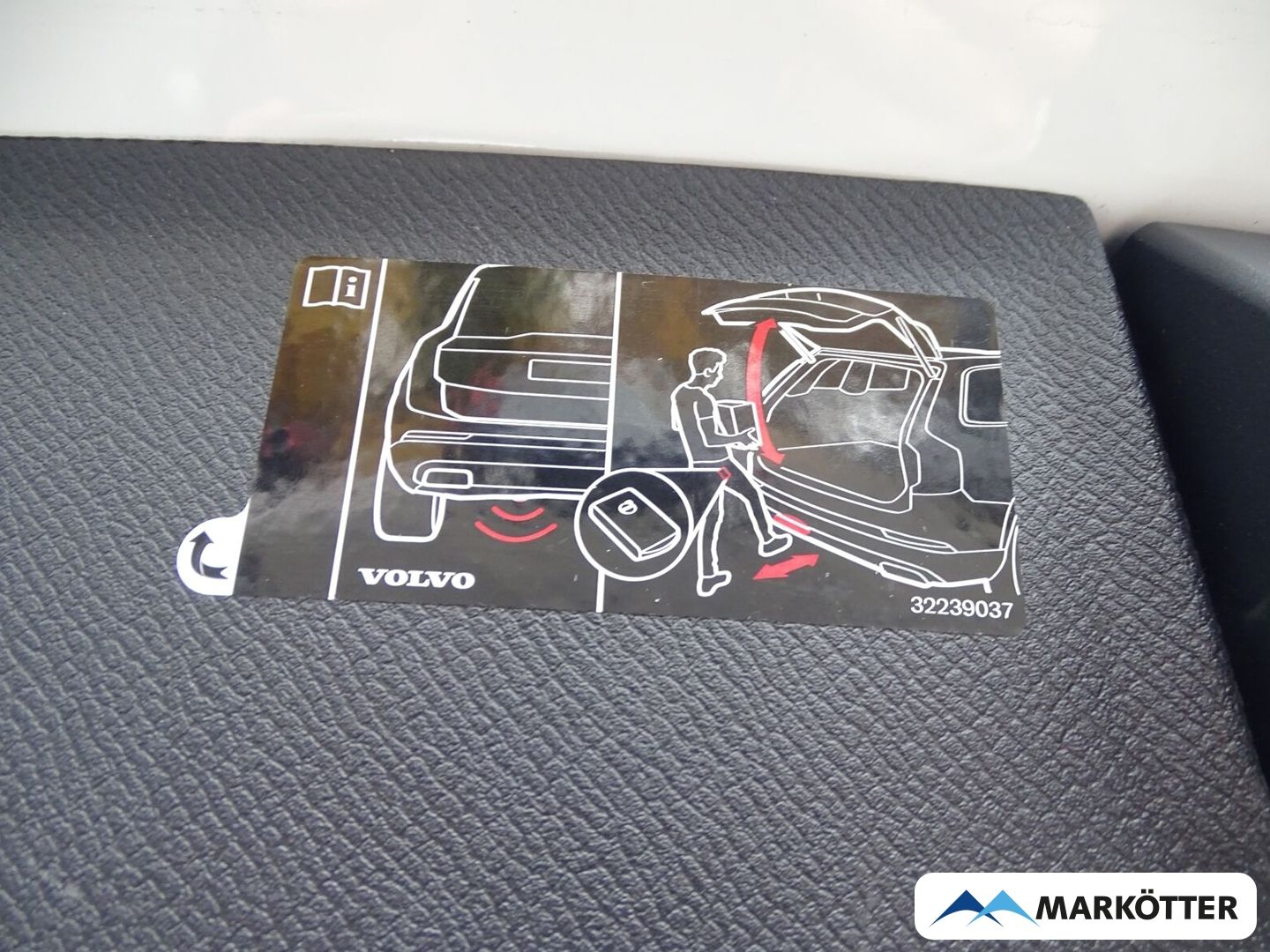 Volvo XC90 Inscription Recharge Plug-In Hybrid AWD 7-S