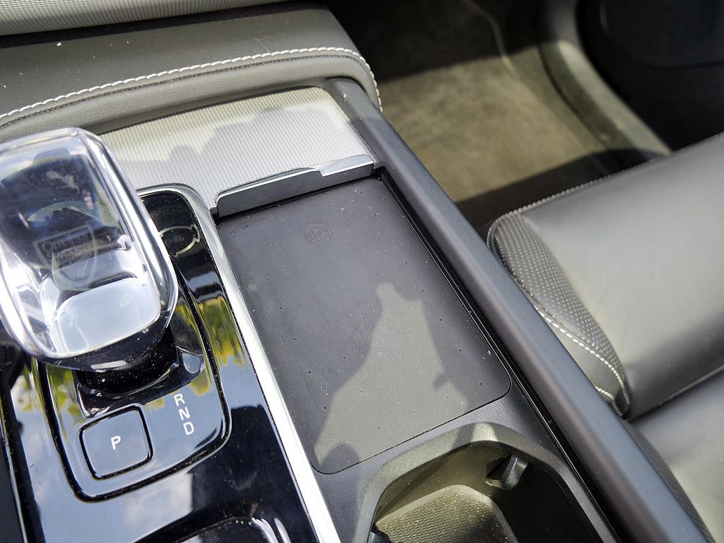Volvo XC90 B5 AWD Plus Bright LUFTFEDERUNG 360° PANO