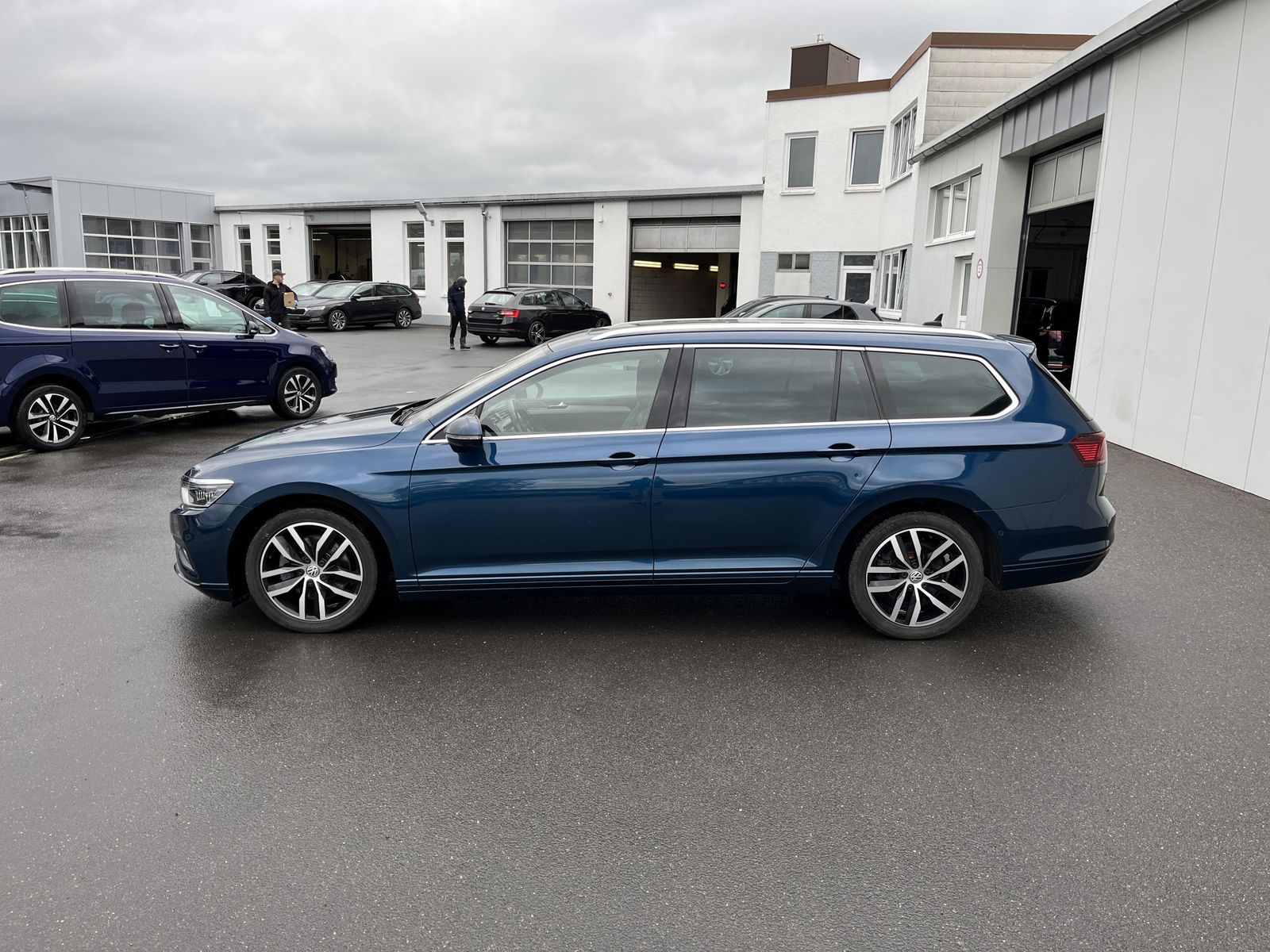 Volkswagen Passat Variant 2.0 TDI DSG Business 156€ m.20% A