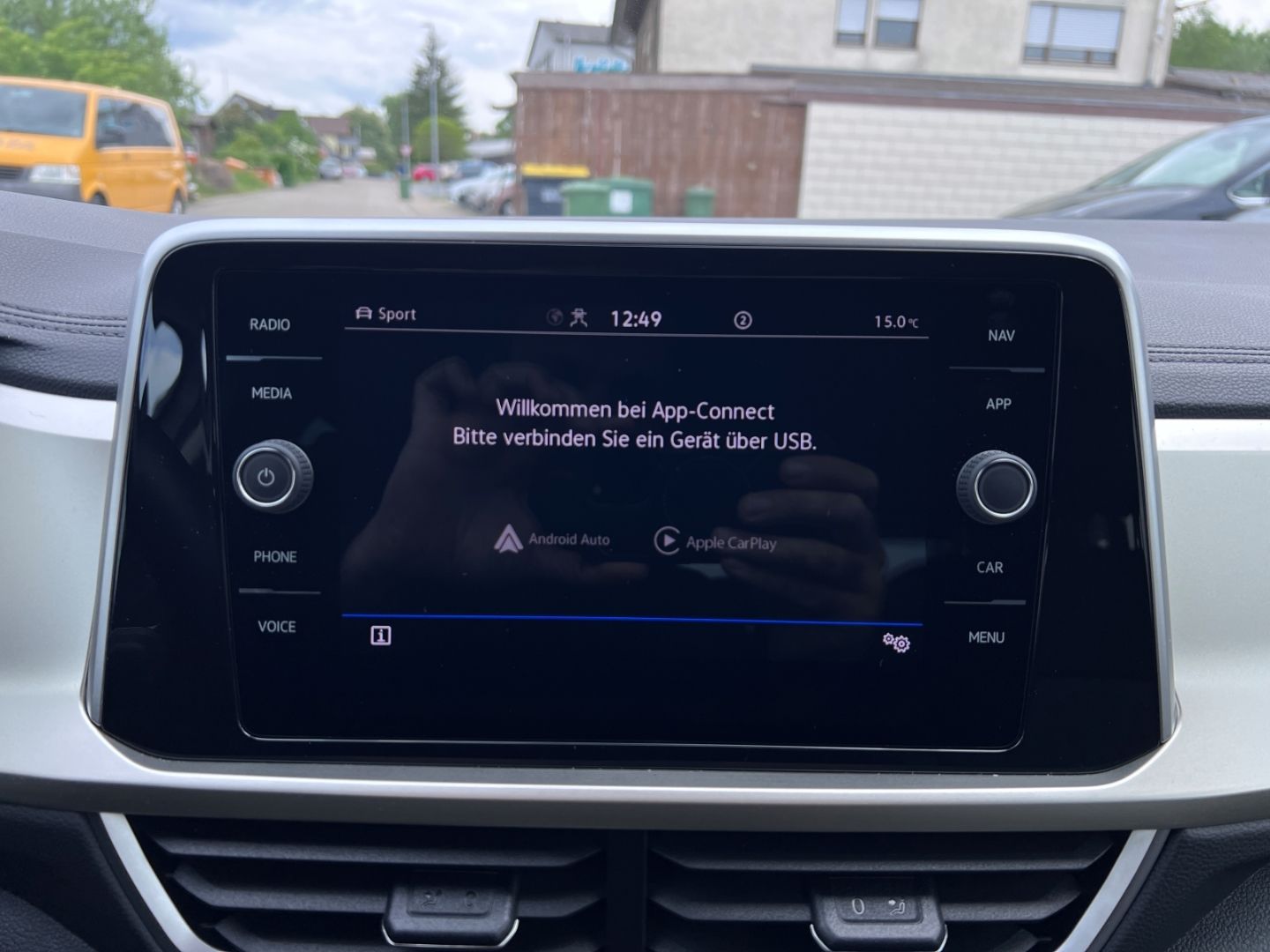 Volkswagen T-Roc 1.0TSI Move - Samsaru's Car Outlet