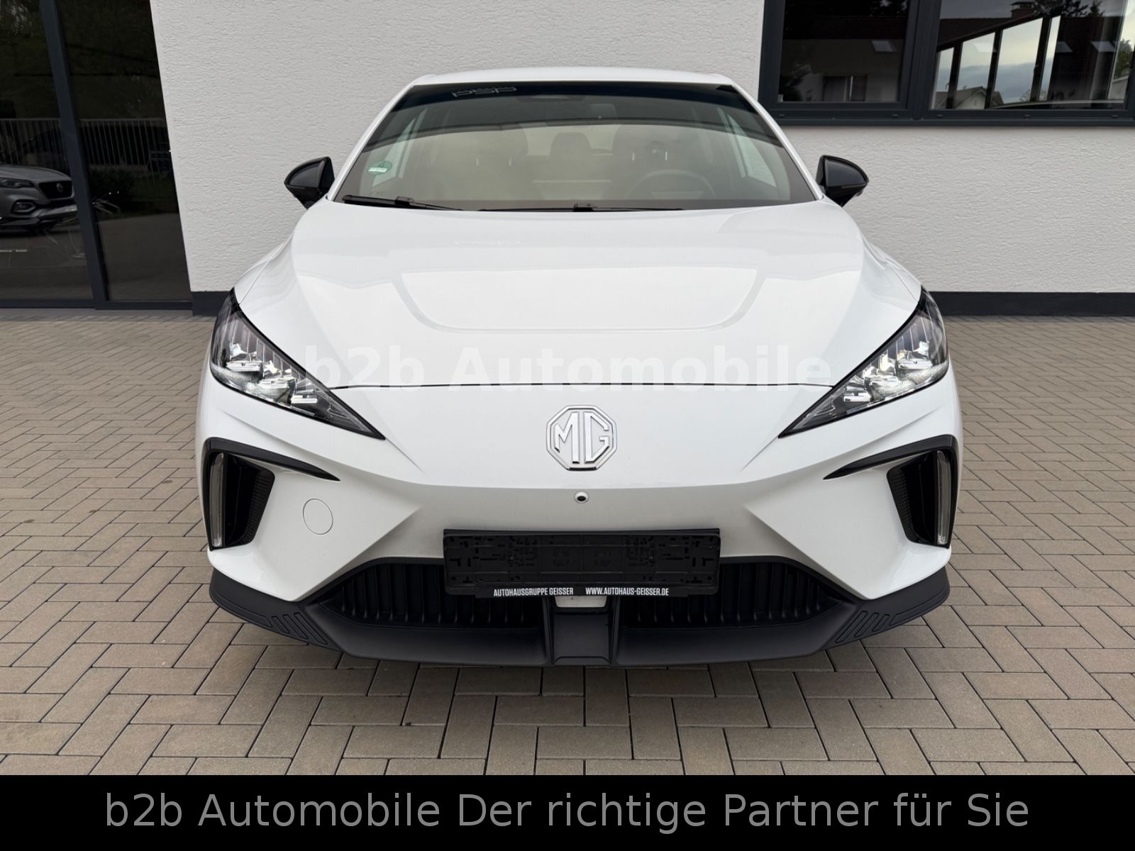 MG4 Luxury /360°/LED/Key/Wärmepumpe/FaceLift!!